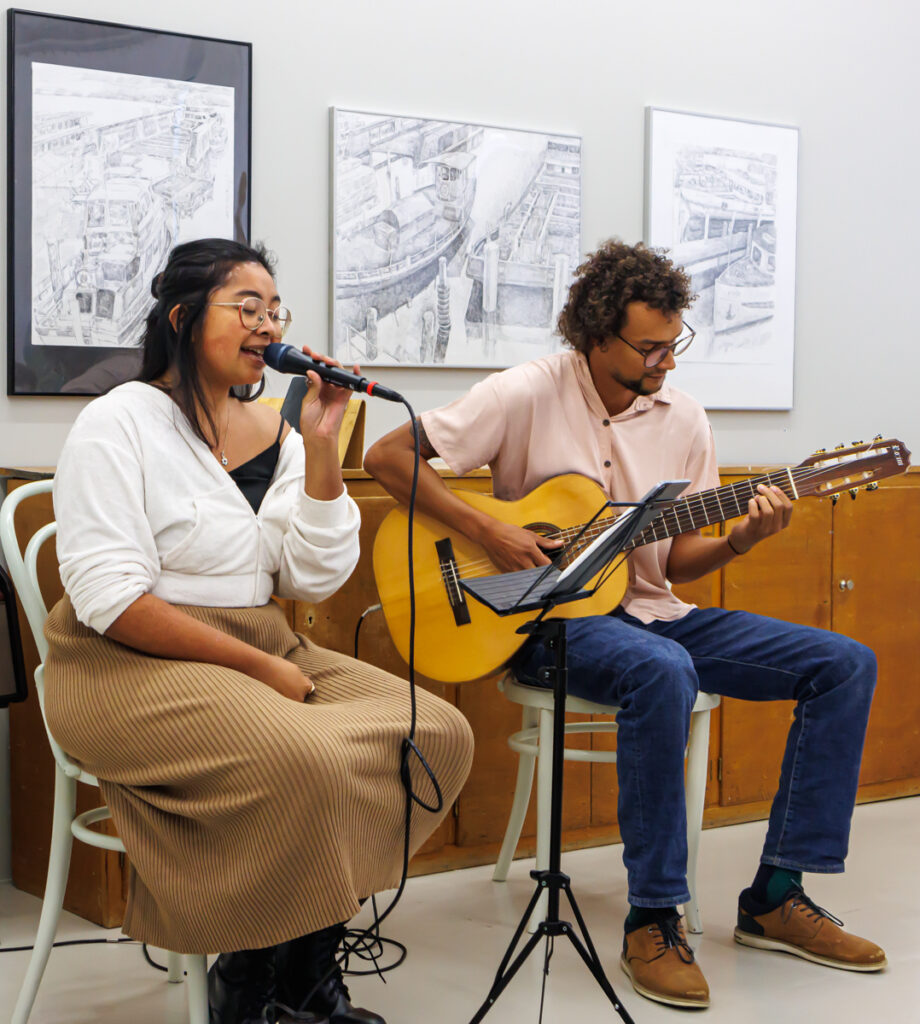 Konzert mit Pablo Marcos Oliveira Gisler, siebensaitige Gitarre und Nina Leono, Gesang